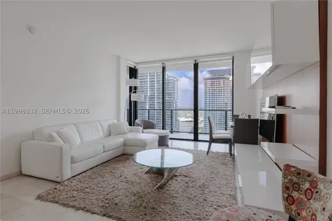 68 SE 6th Street Miami FL 33131