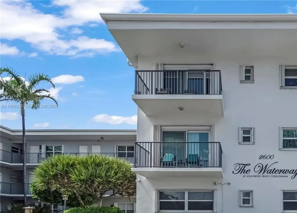 2600 S Ocean Drive Hollywood FL 33019