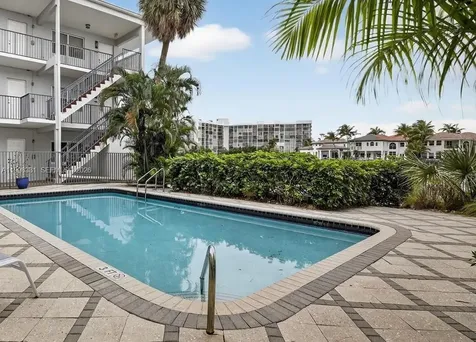 2600 S Ocean Drive Hollywood FL 33019