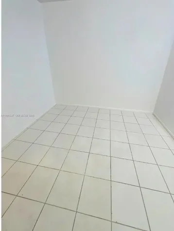 712 SE 8th Street Cape Coral FL 33990