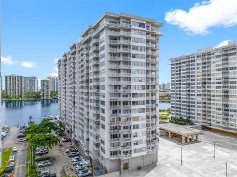 18011 Biscayne Boulevard Aventura FL 33160
