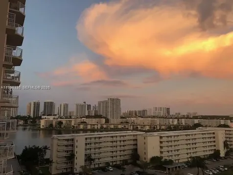 18011 Biscayne Boulevard Aventura FL 33160