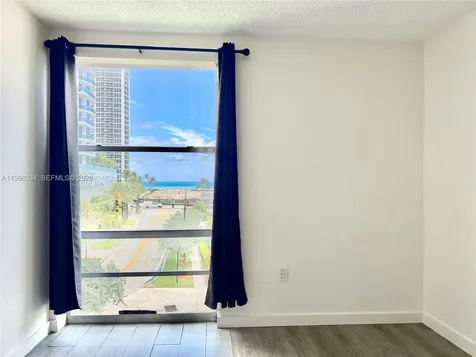 17560 Atlantic Boulevard Sunny Isles Beach FL 33160