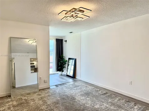 17560 Atlantic Boulevard Sunny Isles Beach FL 33160