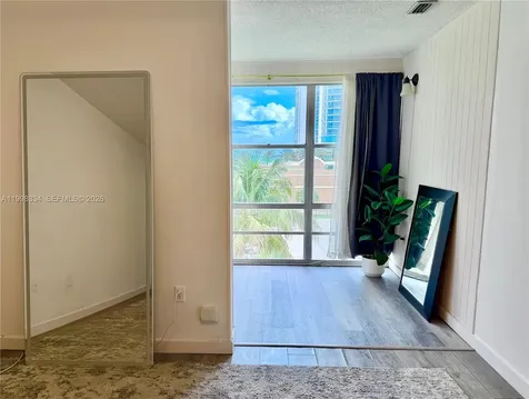 17560 Atlantic Boulevard Sunny Isles Beach FL 33160