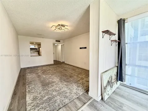 17560 Atlantic Boulevard Sunny Isles Beach FL 33160