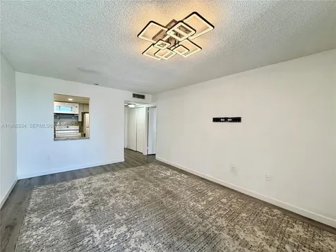 17560 Atlantic Boulevard Sunny Isles Beach FL 33160