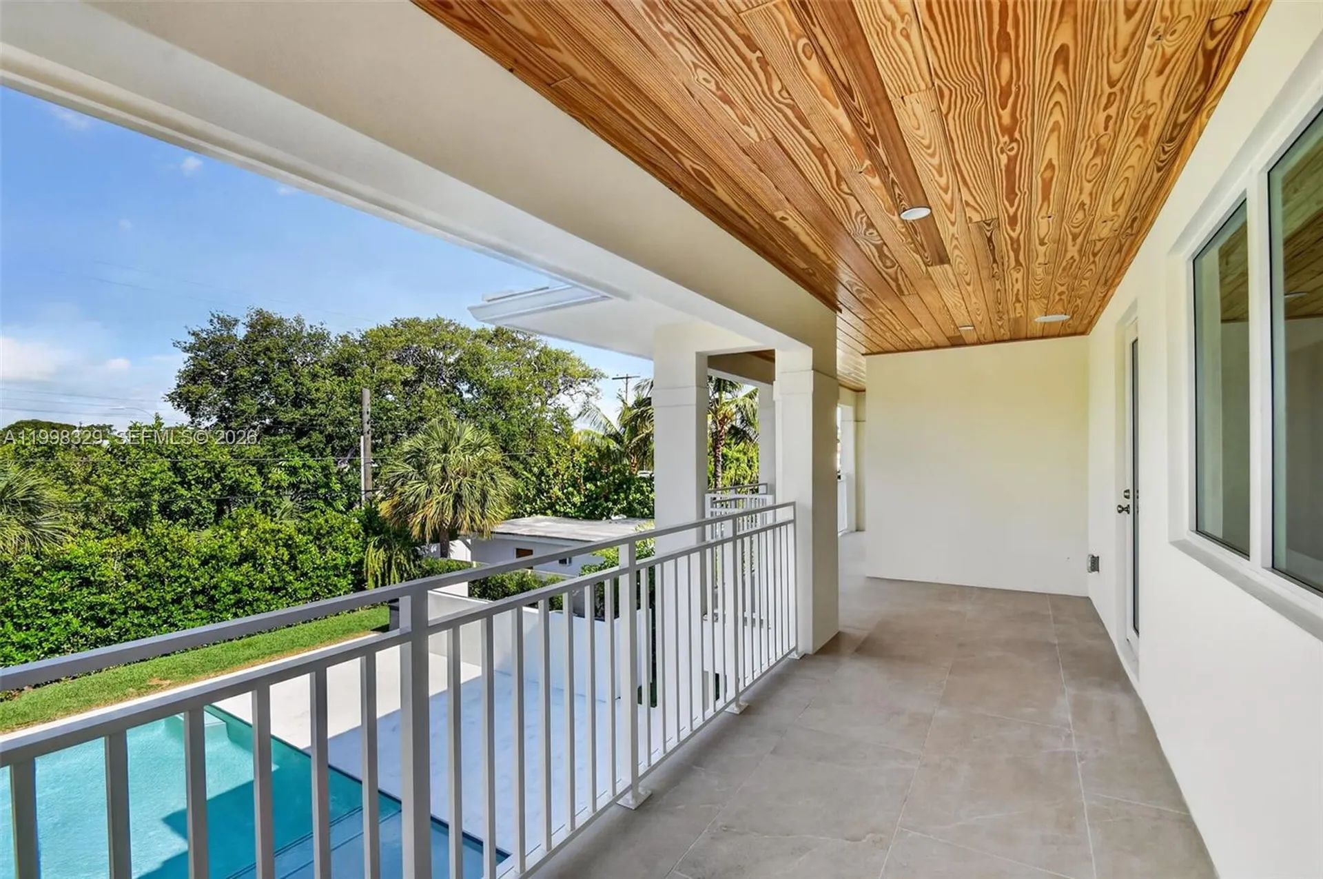 1017 S Palmway Lake Worth FL 33460