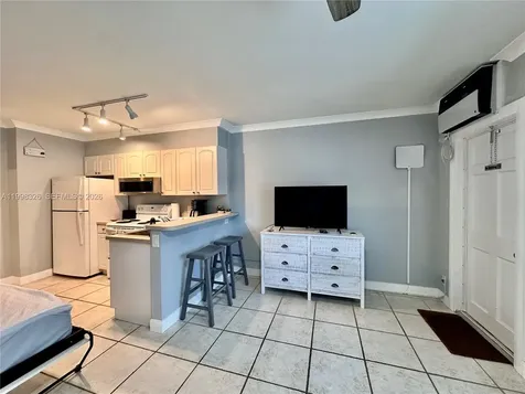 1480 S Ocean Boulevard Lauderdale By The Sea FL 33062