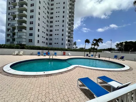 1480 S Ocean Boulevard Lauderdale By The Sea FL 33062