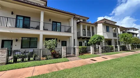 4738 NW 83rd Path Doral FL 33166