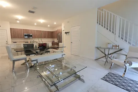 4738 NW 83rd Path Doral FL 33166