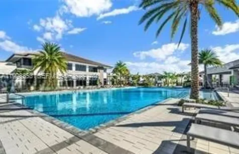 4738 NW 83rd Path Doral FL 33166