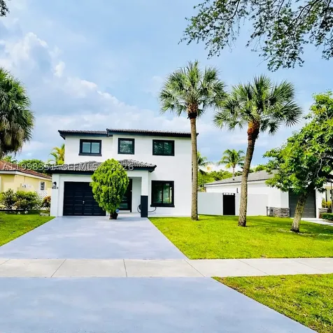 9069 NW 193rd Street Hialeah FL 33018