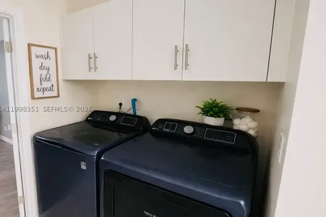 9069 NW 193rd Street Hialeah FL 33018