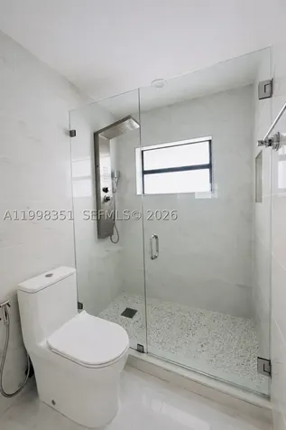 9069 NW 193rd Street Hialeah FL 33018