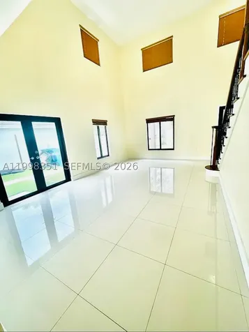 9069 NW 193rd Street Hialeah FL 33018
