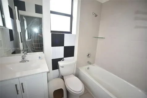 21404 NE 3rd Path Miami FL 33179