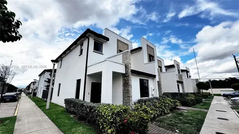 21404 NE 3rd Path Miami FL 33179