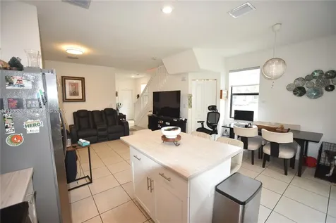 21404 NE 3rd Path Miami FL 33179