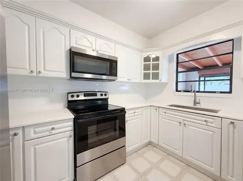 6330 SW 135th Avenue Miami FL 33183