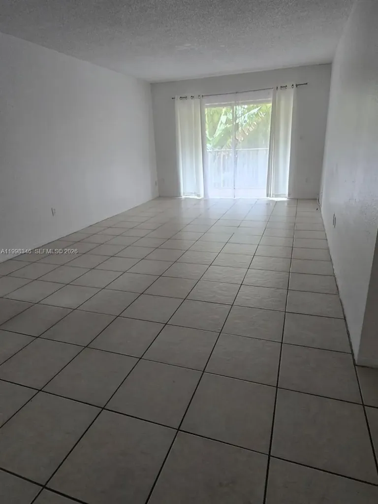 9972 SW 88th Street Miami FL 33176