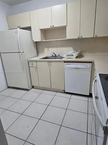 9972 SW 88th Street Miami FL 33176