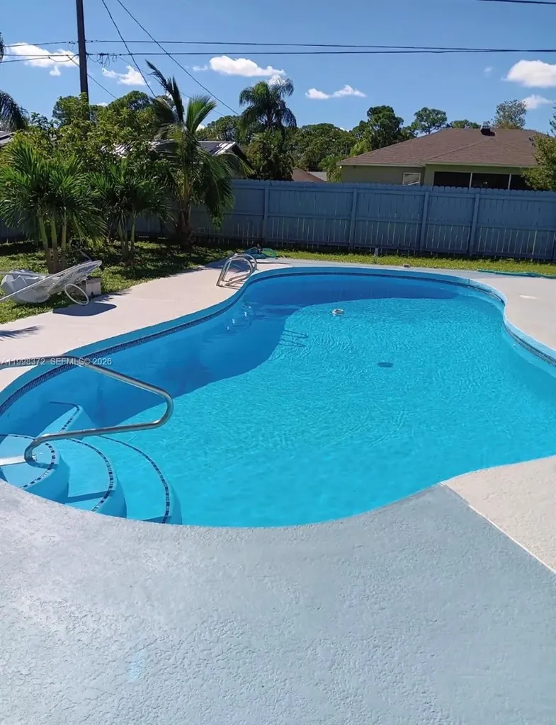 146 Bonfire Palm Bay FL 32907