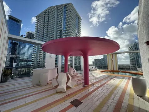 31 SE 6th Street Miami FL 33131