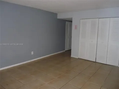 14525 N Kendall Drive Miami FL 33186