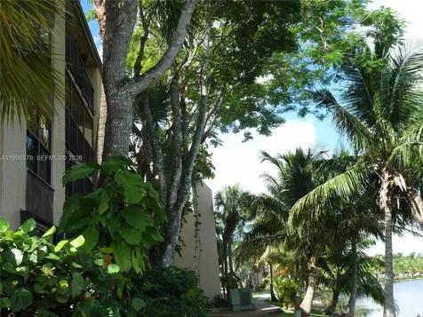 14525 N Kendall Drive Miami FL 33186