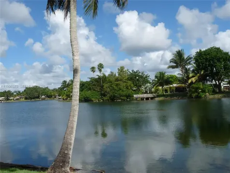 14525 N Kendall Drive Miami FL 33186