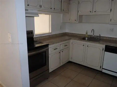 14525 N Kendall Drive Miami FL 33186