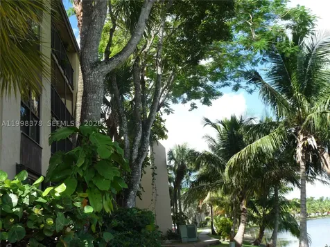 14525 N Kendall Drive Miami FL 33186