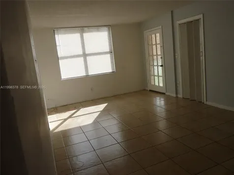 14525 N Kendall Drive Miami FL 33186