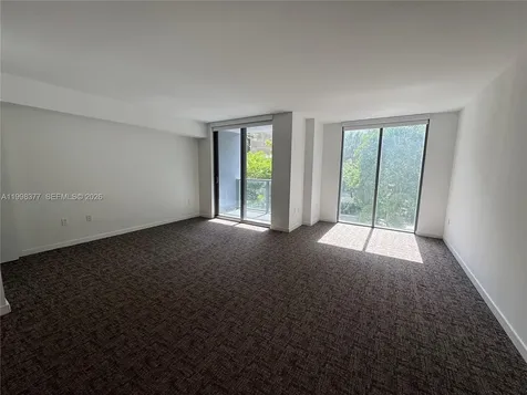 31 SE 6th Street Miami FL 33131