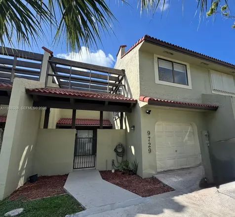 9729 Costa Del Sol Boulevard Doral FL 33178