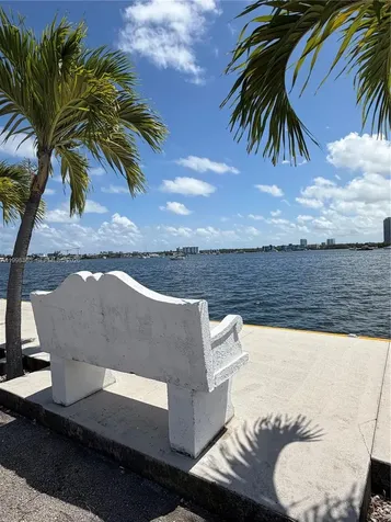 2980 Point East Drive Aventura FL 33160