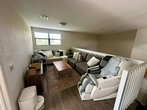 2089 Augusta Weston FL 33326