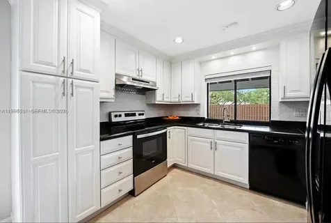 2089 Augusta Weston FL 33326