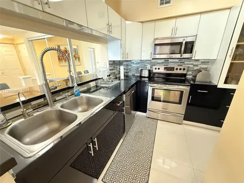 17100 N Bay Road Sunny Isles Beach FL 33160