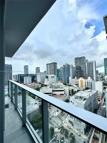 227 NE 2nd Street Miami FL 33132