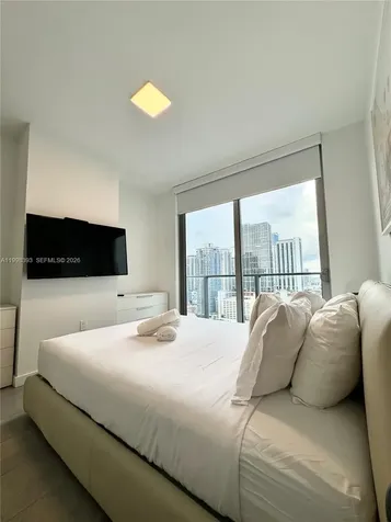 227 NE 2nd Street Miami FL 33132