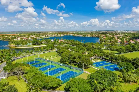 6814 NW 107th Place Doral FL 33178