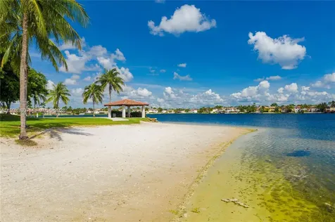 6814 NW 107th Place Doral FL 33178