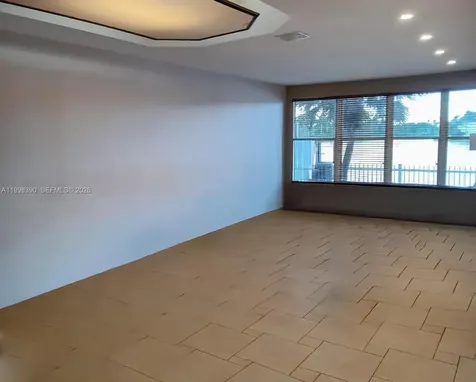 6814 NW 107th Place Doral FL 33178