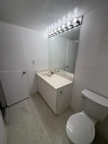 19390 Collins Avenue Sunny Isles Beach FL 33160