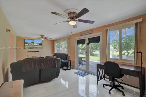 460 SW 66th Avenue Margate FL 33068