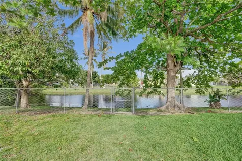 460 SW 66th Avenue Margate FL 33068