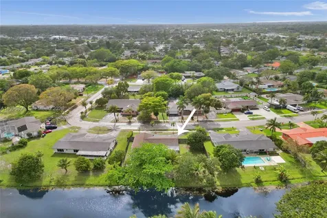 460 SW 66th Avenue Margate FL 33068